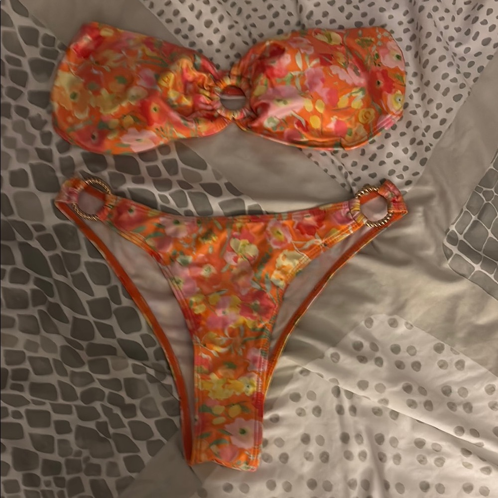 Floral Bikini Set with Ring Details